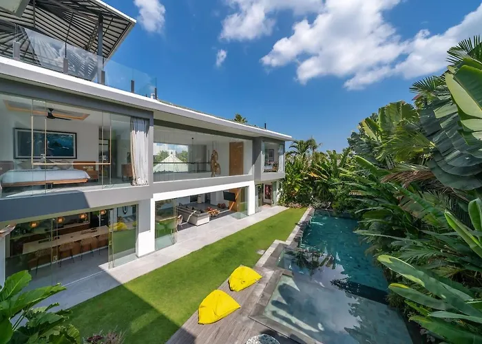 The Jendela House - Luxury 5br With Sauna, Jacuzzi And Rooftop * 坎古