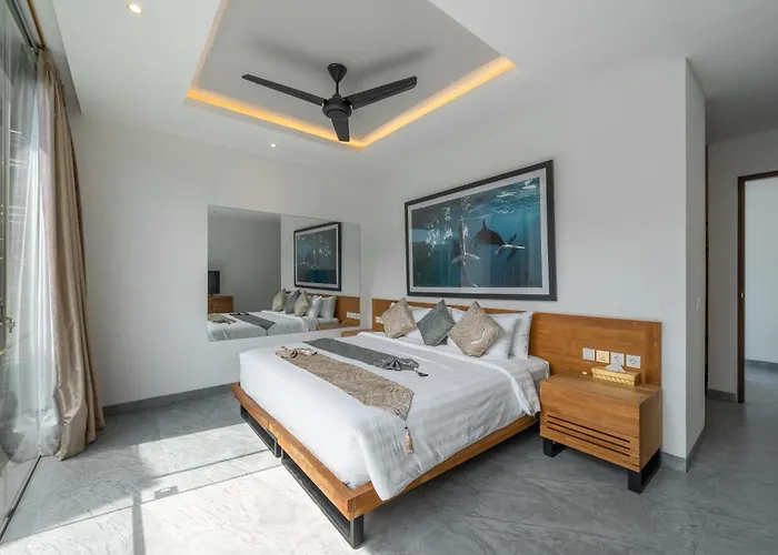 The Jendela House - Luxury 5br With Sauna, Jacuzzi And Rooftop