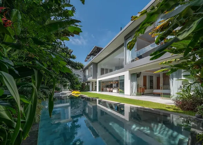 别墅 The Jendela House - Luxury 5br With Sauna, Jacuzzi And Rooftop